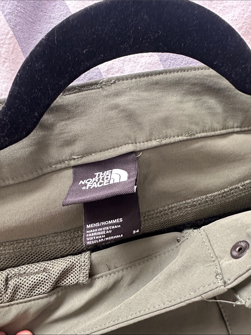 The North Face Men's Olive Cargo Stretch Pants - Picture 3 of 3